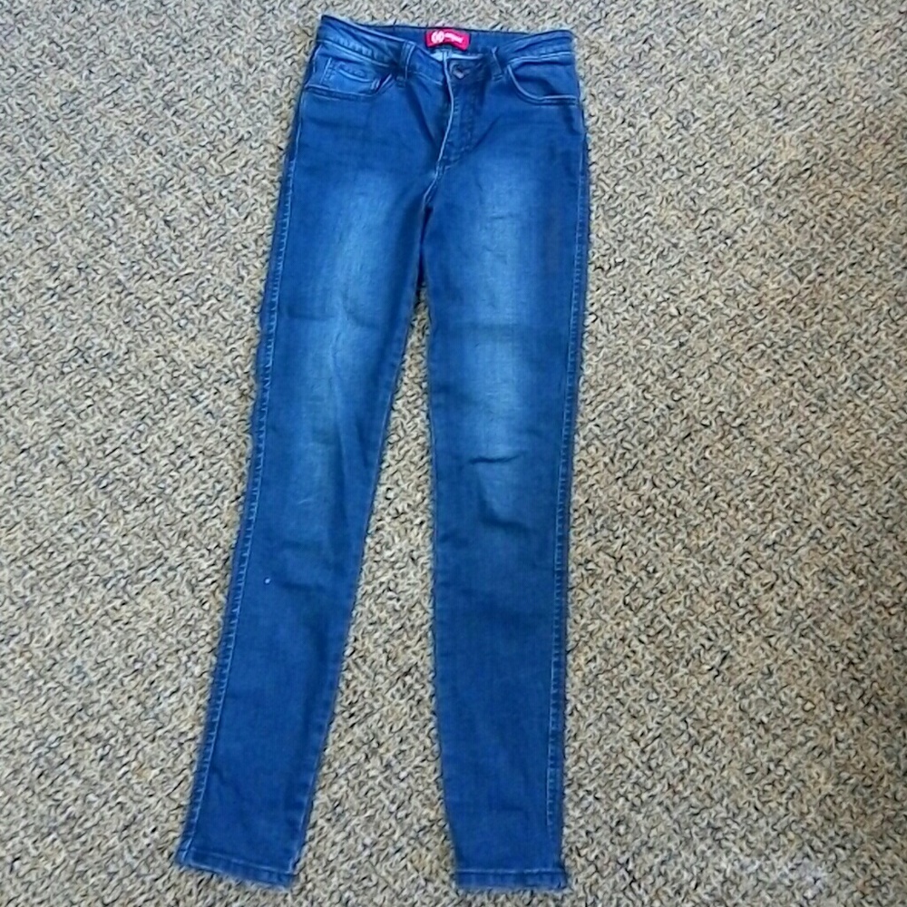 Blue skinny jeans
